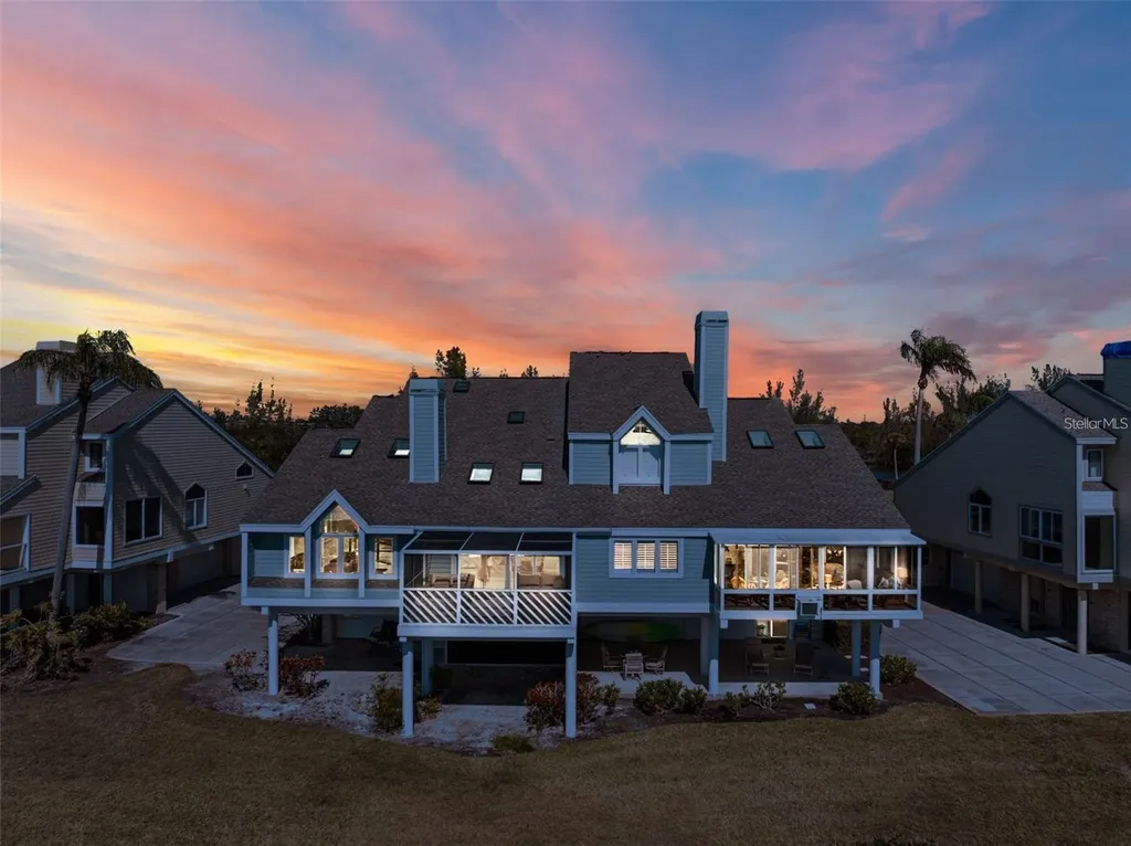 73 Tidy Island Boulevard Bradenton FL 34210