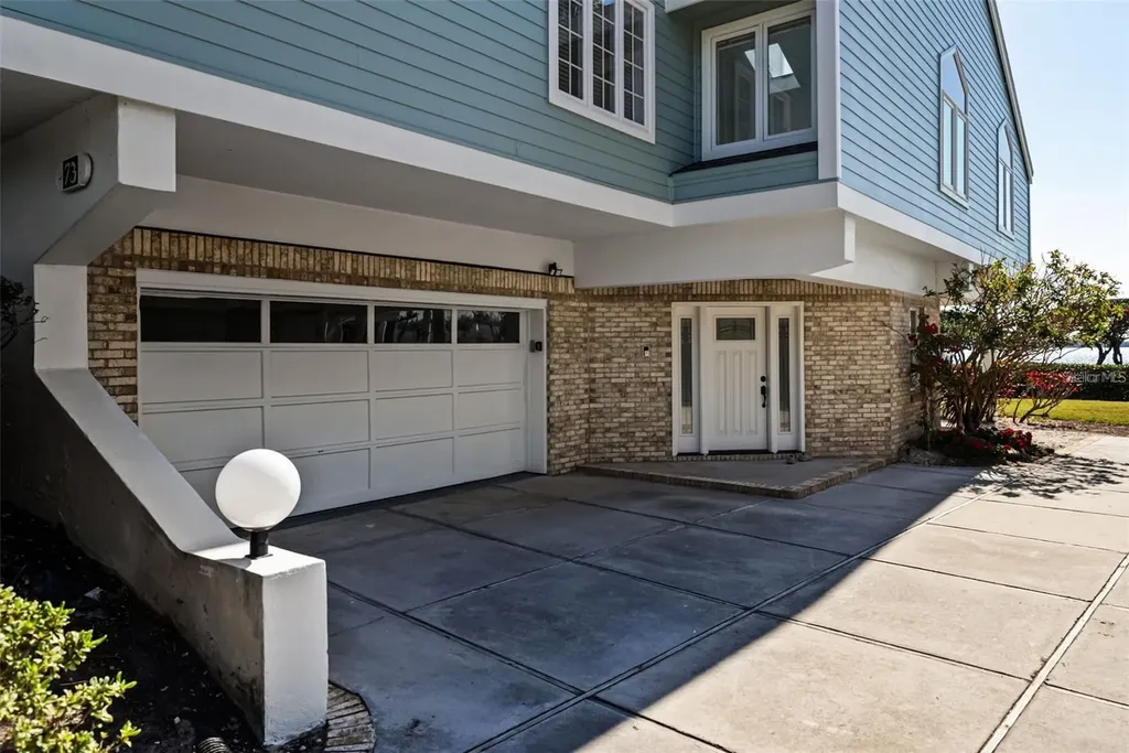 73 Tidy Island Boulevard Bradenton FL 34210
