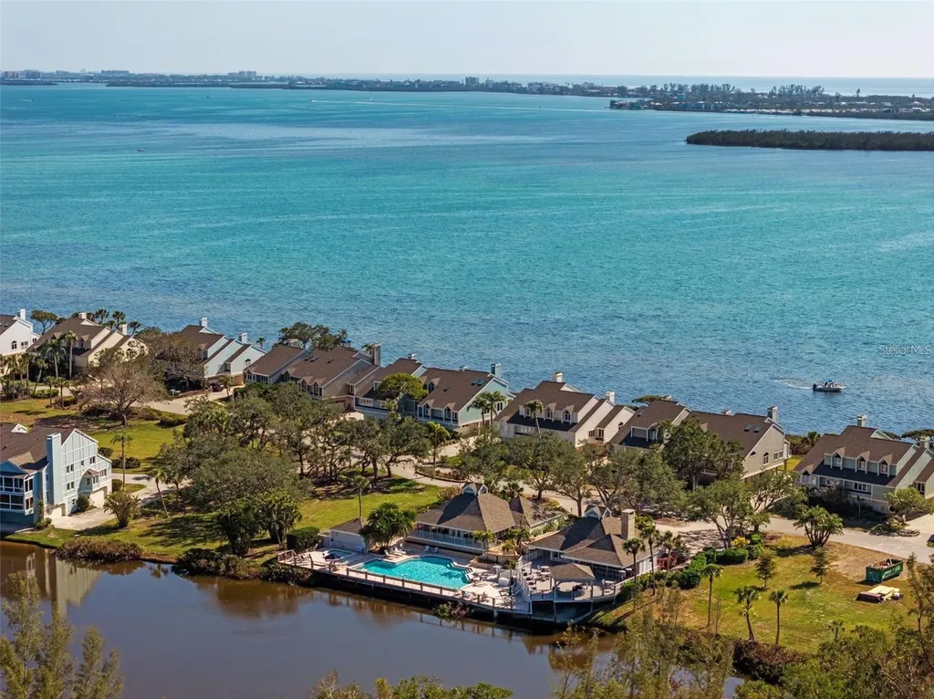 73 Tidy Island Boulevard Bradenton FL 34210