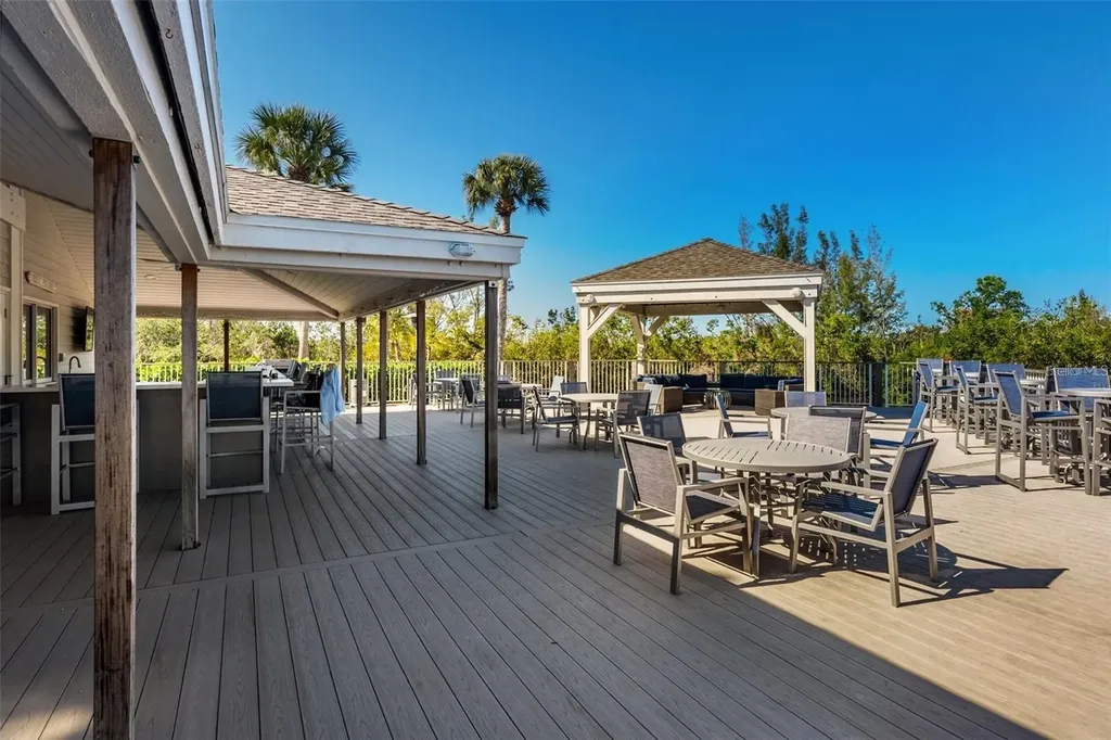 73 Tidy Island Boulevard Bradenton FL 34210