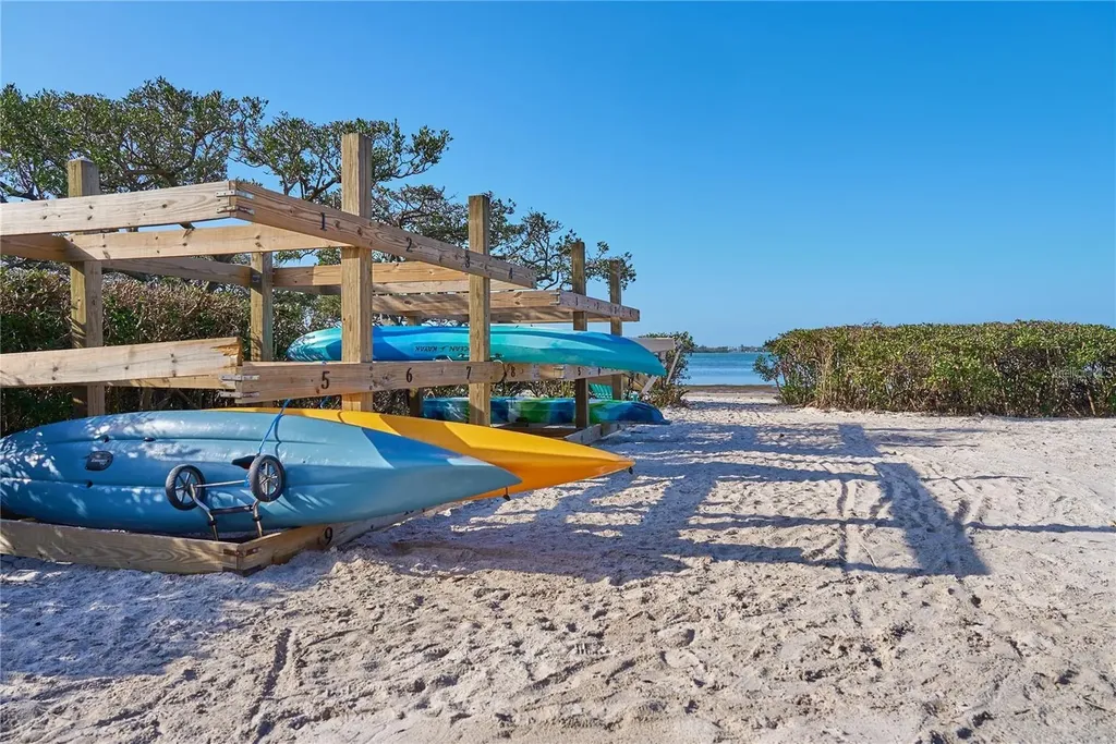 73 Tidy Island Boulevard Bradenton FL 34210