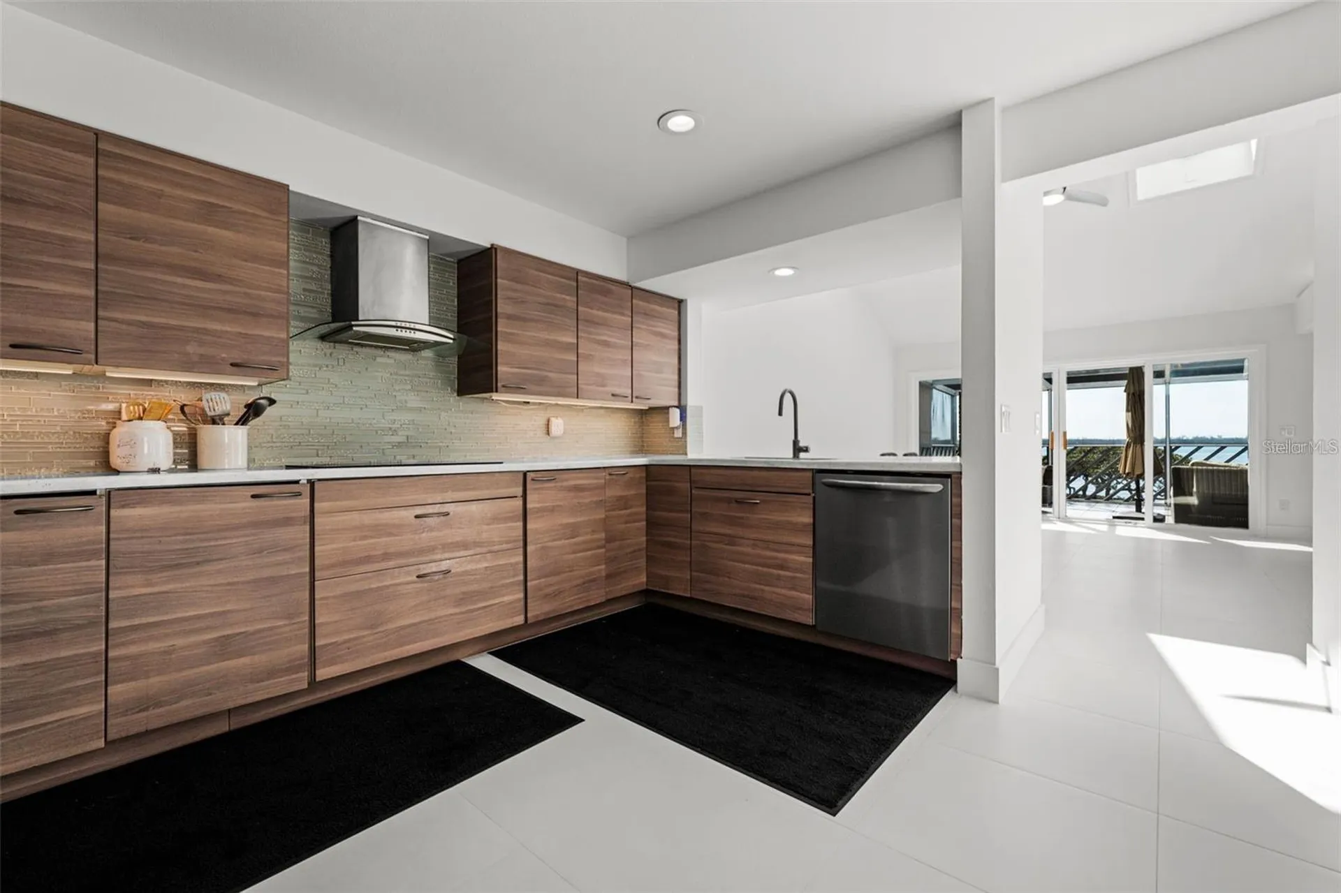 73 Tidy Island Boulevard Bradenton FL 34210