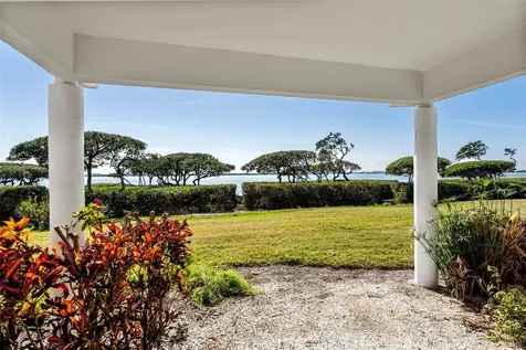 73 Tidy Island Boulevard Bradenton FL 34210