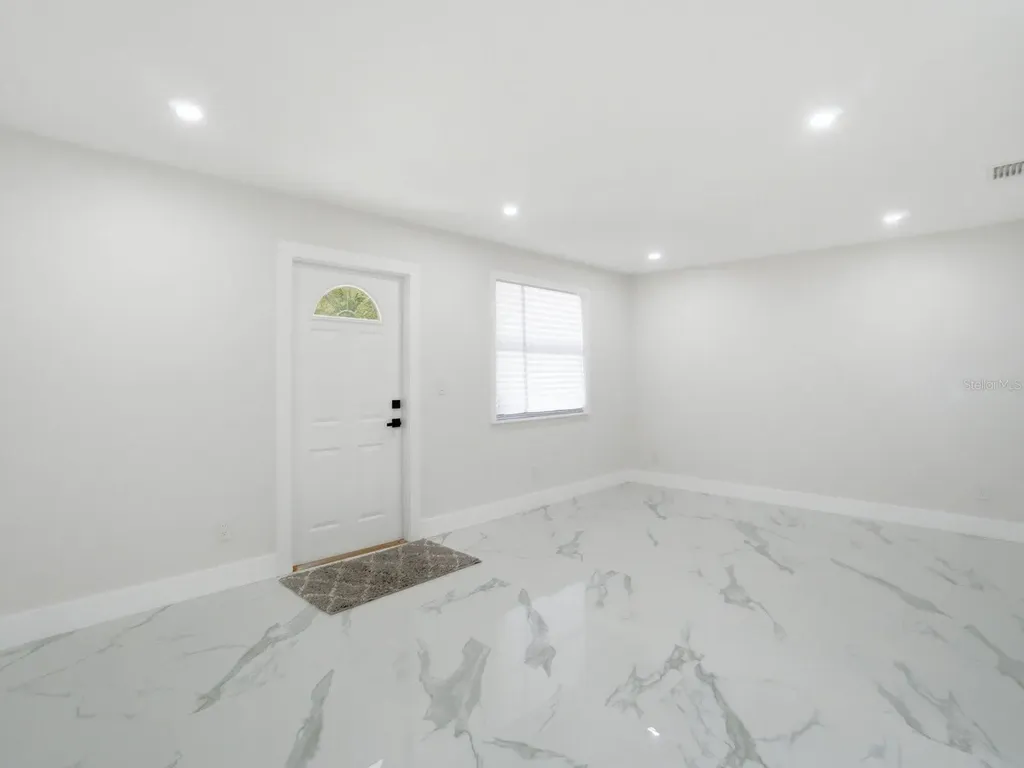 390 Hazel Circle Punta Gorda FL 33982