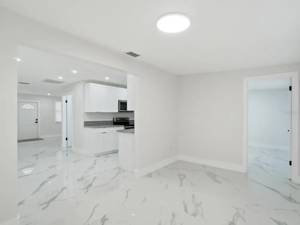 390 Hazel Circle Punta Gorda FL 33982