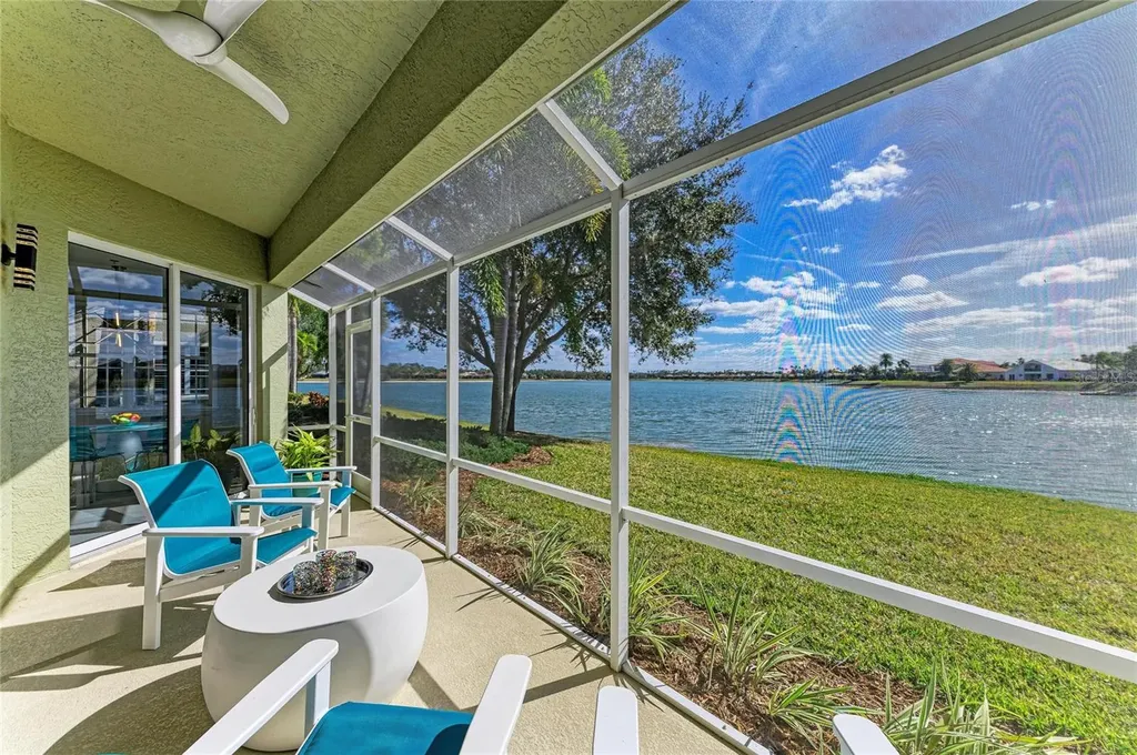 6527 Moorings Point Circle Lakewood Ranch FL 34202