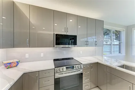 6527 Moorings Point Circle Lakewood Ranch FL 34202