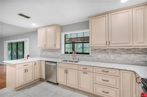 8831 E Sandpiper Drive Inverness FL 34450