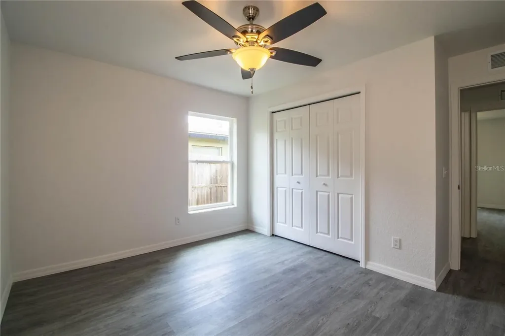 1437 Amos Avenue Lakeland FL 33805
