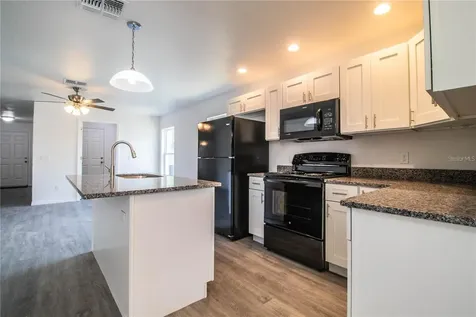 1437 Amos Avenue Lakeland FL 33805