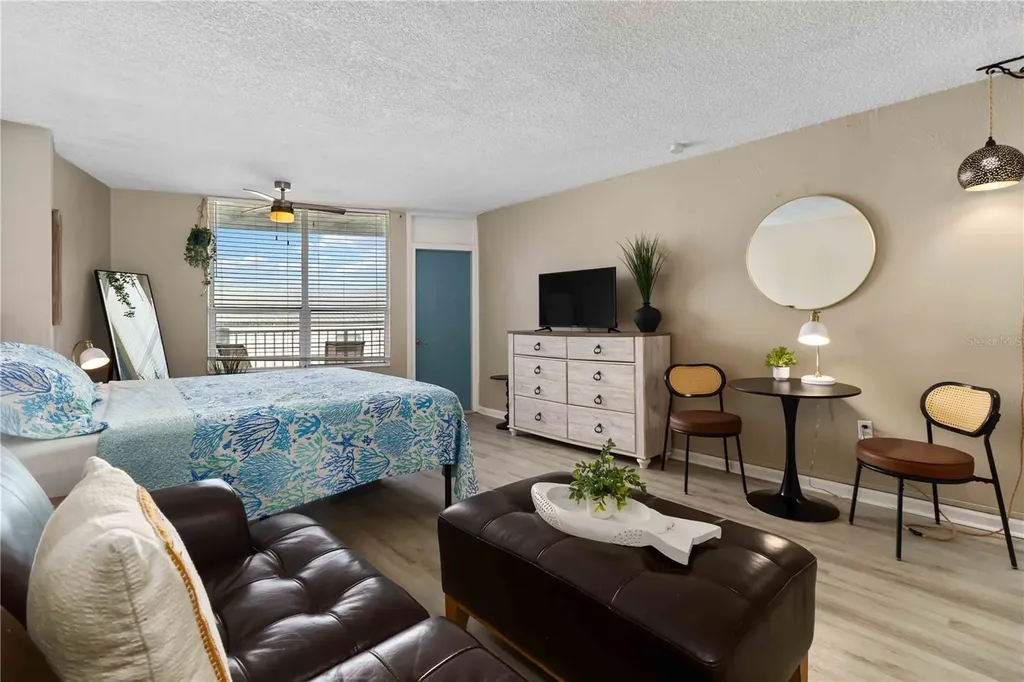 313 S Atlantic Avenue Daytona Beach FL 32118