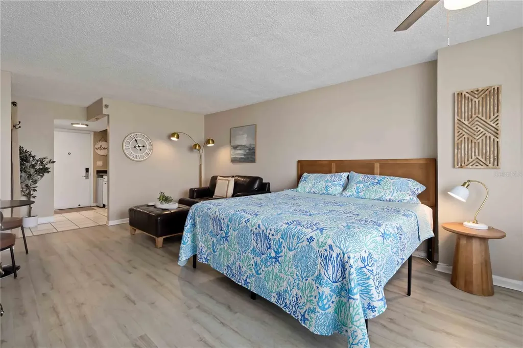 313 S Atlantic Avenue Daytona Beach FL 32118
