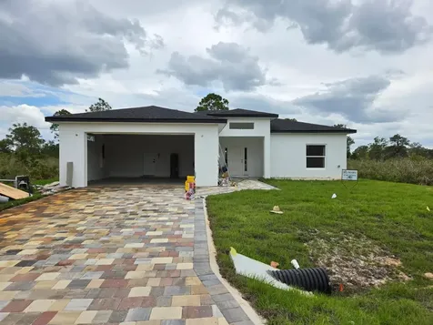 7435 Casilla Street Sebring FL 33872
