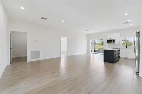 7435 Casilla Street Sebring FL 33872