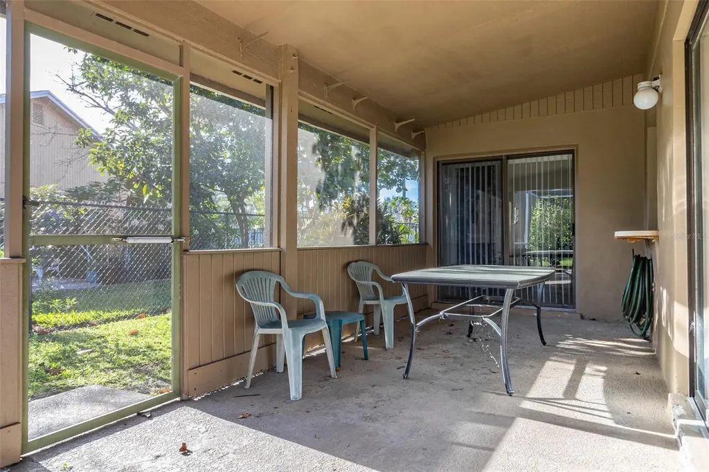 712 E Flag Way Kissimmee FL 34759