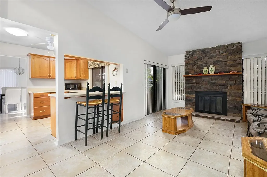 712 E Flag Way Kissimmee FL 34759