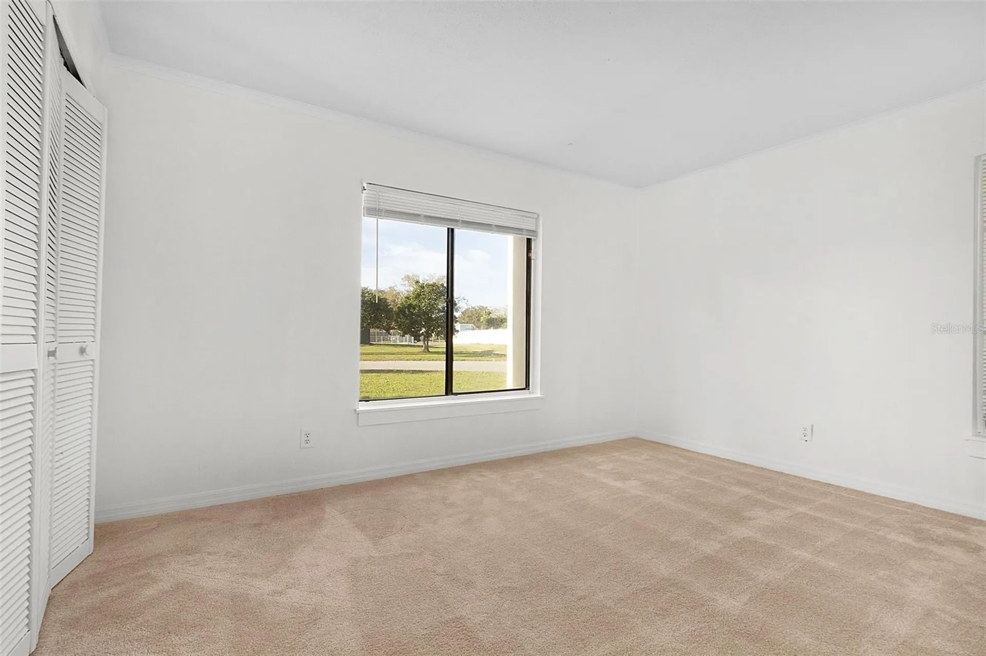 712 E Flag Way Kissimmee FL 34759