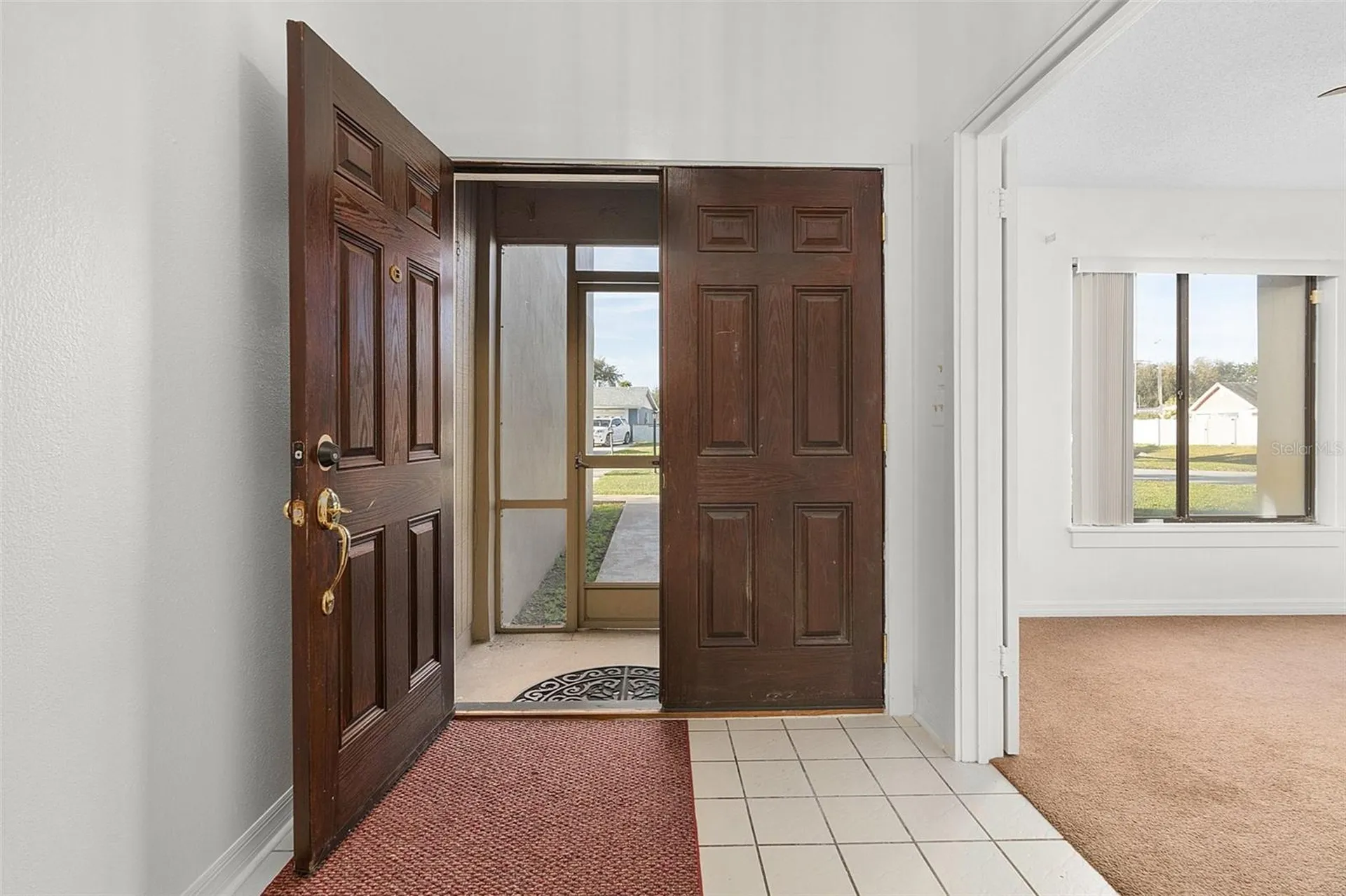712 E Flag Way Kissimmee FL 34759