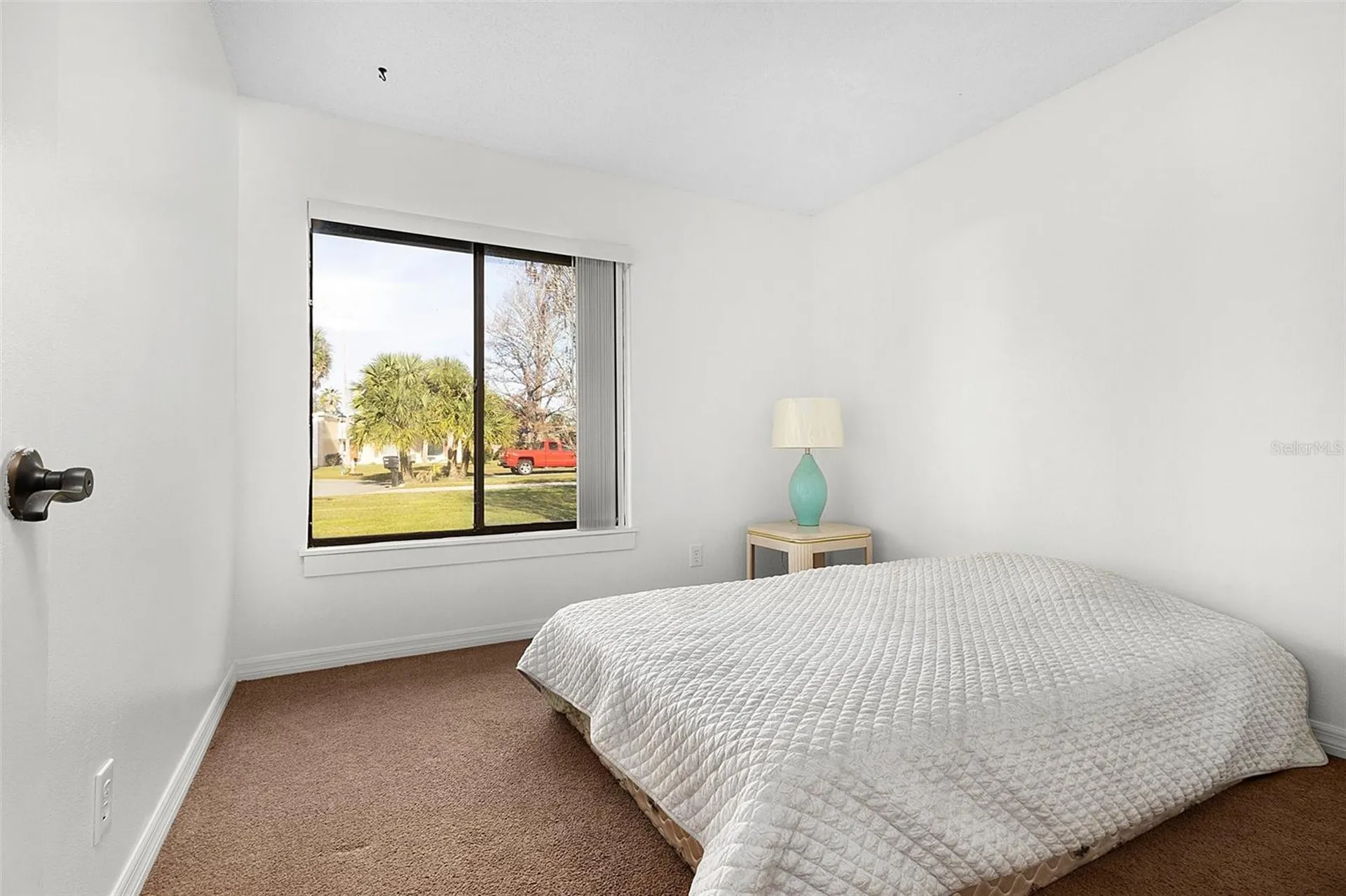 712 E Flag Way Kissimmee FL 34759