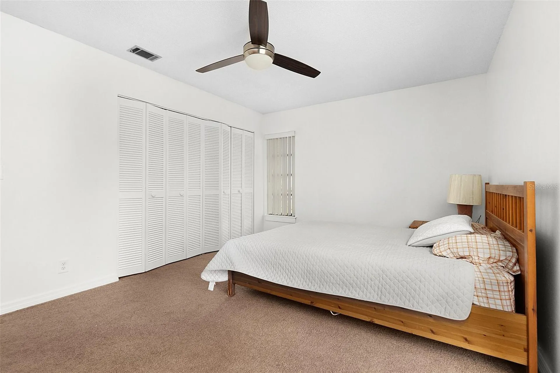 712 E Flag Way Kissimmee FL 34759
