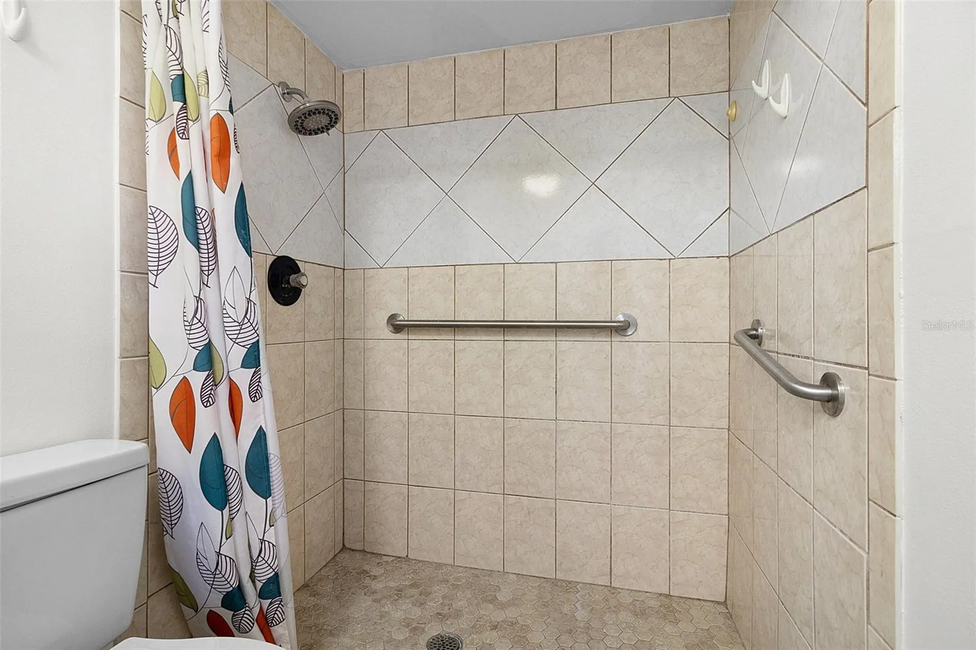 712 E Flag Way Kissimmee FL 34759
