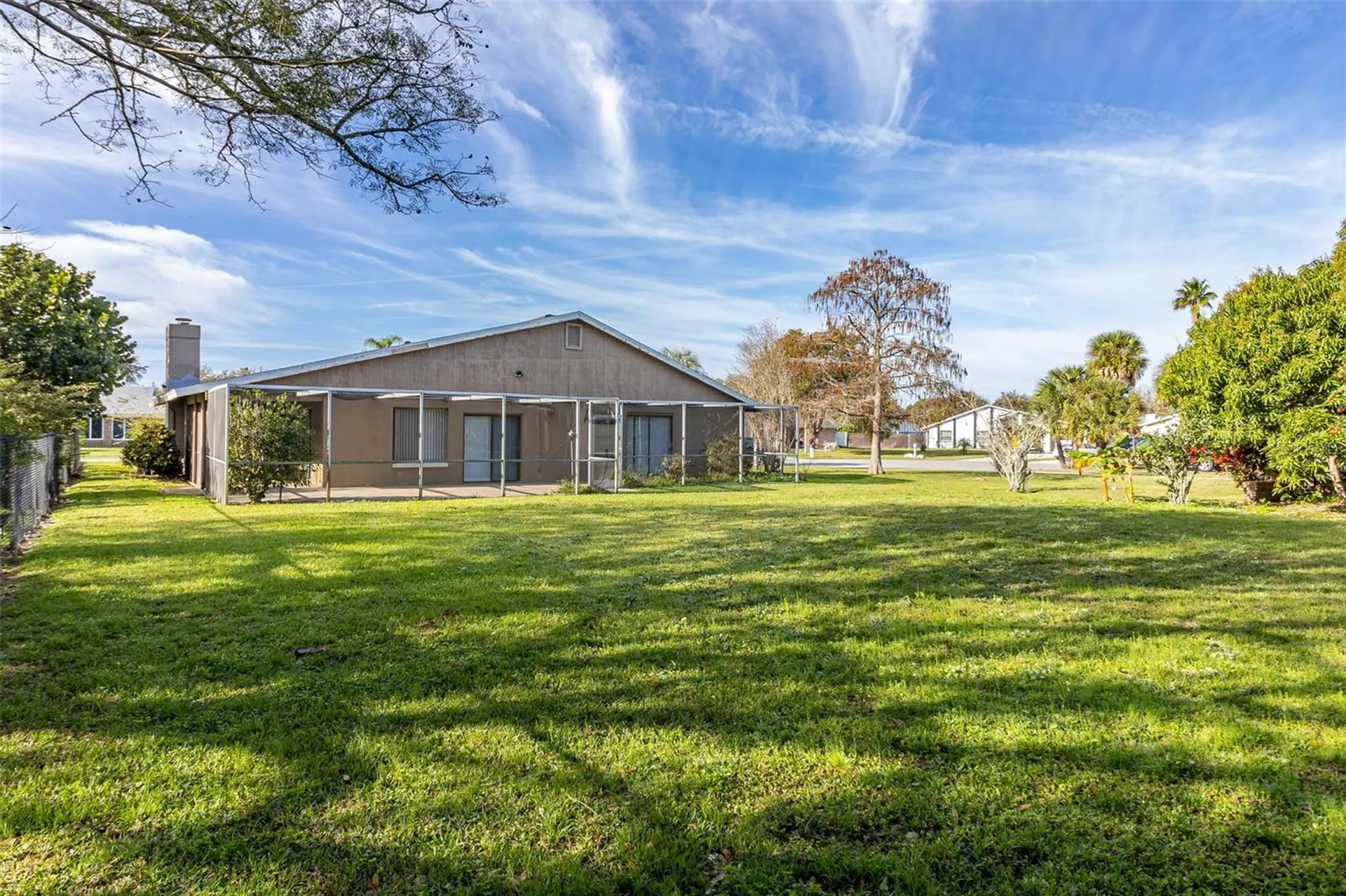 712 E Flag Way Kissimmee FL 34759