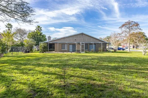 712 E Flag Way Kissimmee FL 34759