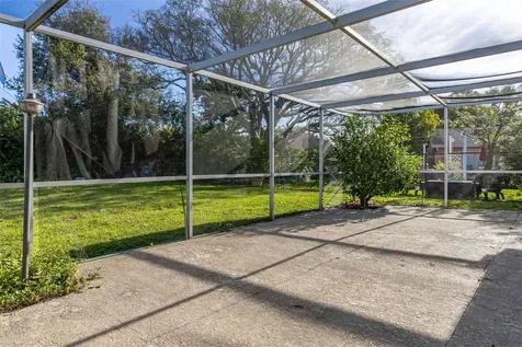 712 E Flag Way Kissimmee FL 34759