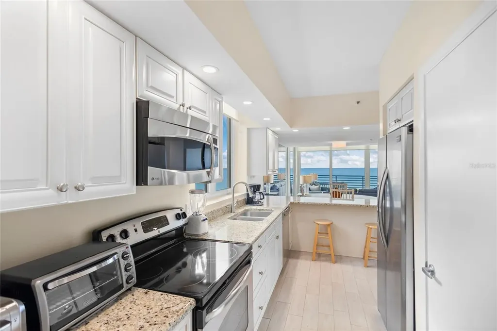 1145 Gulf Of Mexico Drive Longboat Key FL 34228
