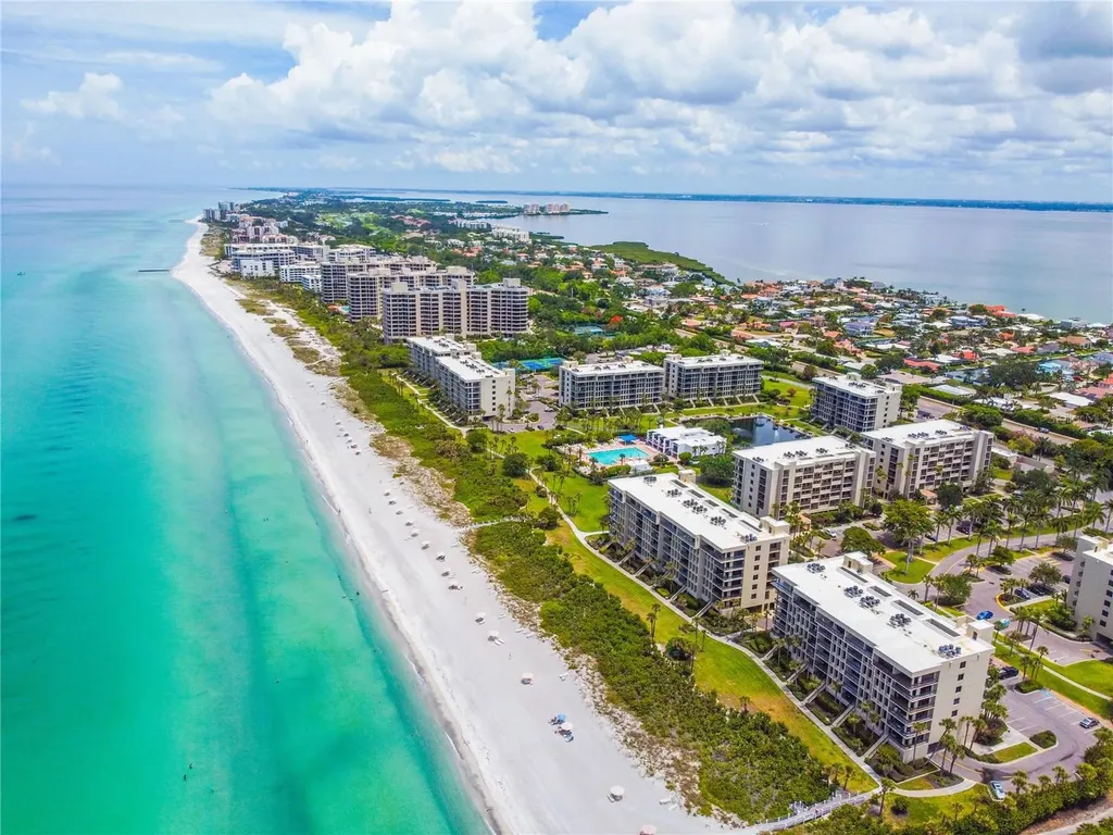 1145 Gulf Of Mexico Drive Longboat Key FL 34228