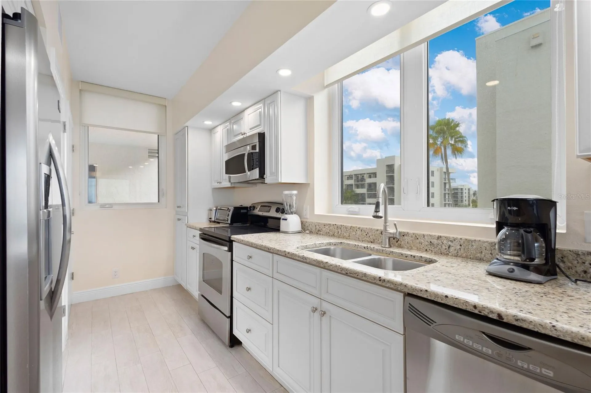 1145 Gulf Of Mexico Drive Longboat Key FL 34228