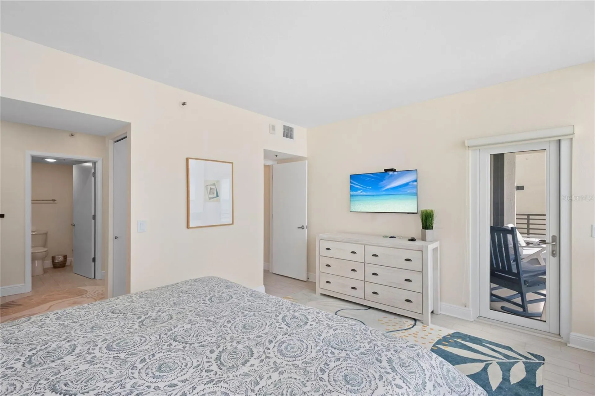 1145 Gulf Of Mexico Drive Longboat Key FL 34228
