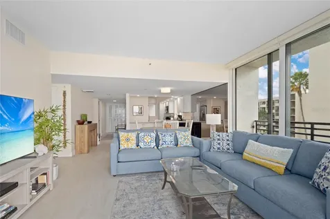 1145 Gulf Of Mexico Drive Longboat Key FL 34228