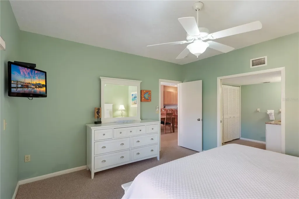 6006 Gulf Drive Holmes Beach FL 34217