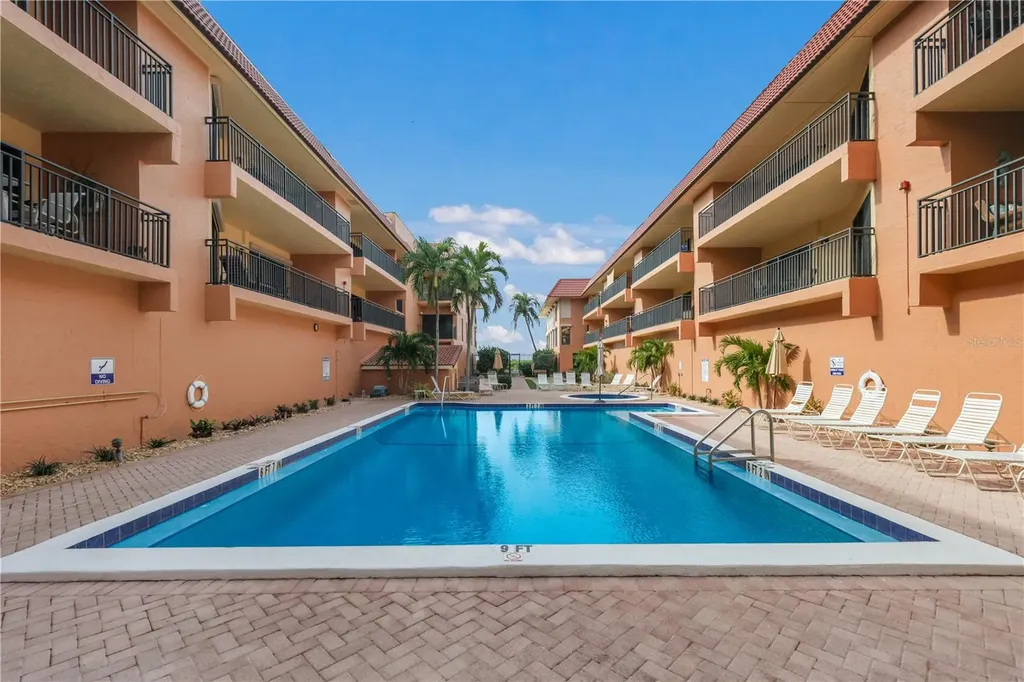 6006 Gulf Drive Holmes Beach FL 34217