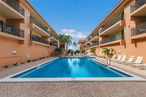 6006 Gulf Drive Holmes Beach FL 34217