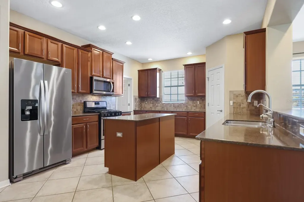 5922 Palmettoside Street Lithia FL 33547