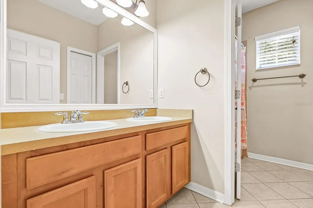 5922 Palmettoside Street Lithia FL 33547