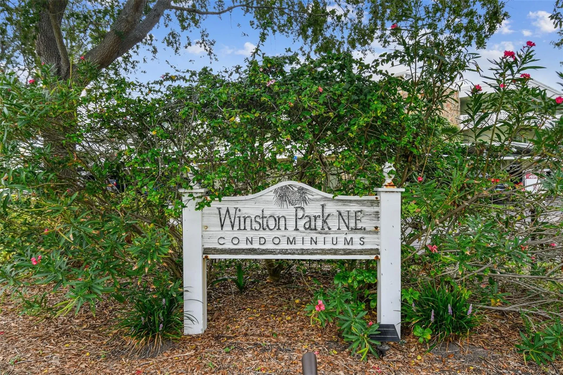 4885 1st Street NE St Petersburg FL 33703