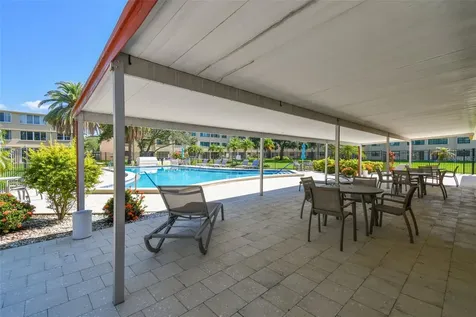 4885 1st Street NE St Petersburg FL 33703