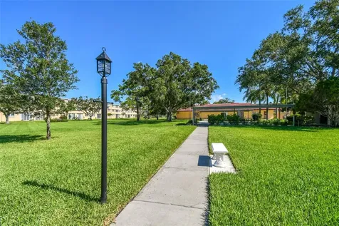 4885 1st Street NE St Petersburg FL 33703