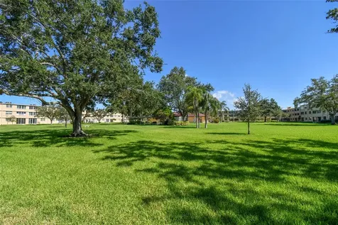 4885 1st Street NE St Petersburg FL 33703