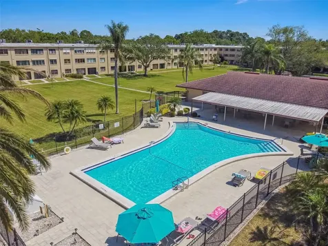 4885 1st Street NE St Petersburg FL 33703