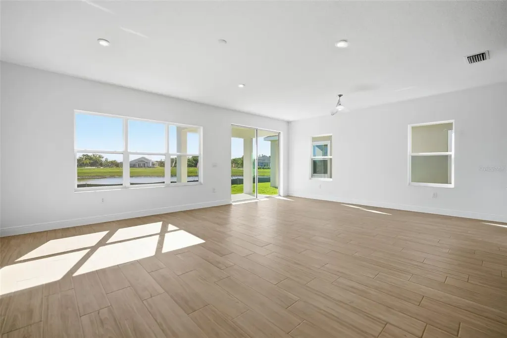 7629 Marina Bay Cove Palmetto FL 34221