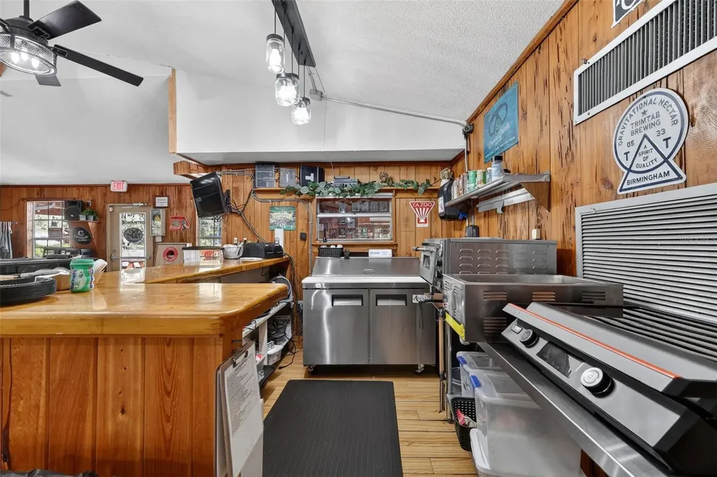 2396 N C 470 Lake Panasoffkee FL 33538