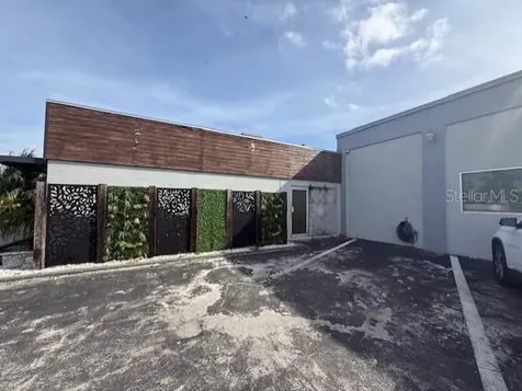 3852 L B Mcleod Road Orlando FL 32805