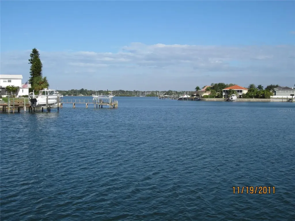 4331 44th Street S St Petersburg FL 33711