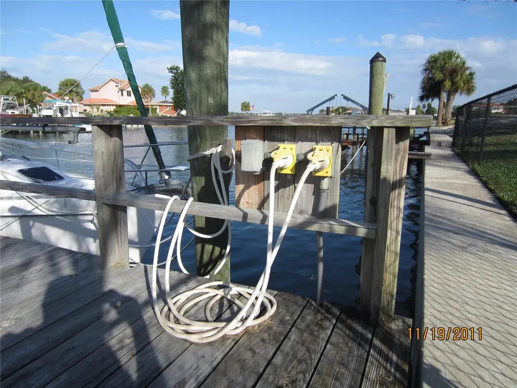 4331 44th Street S St Petersburg FL 33711