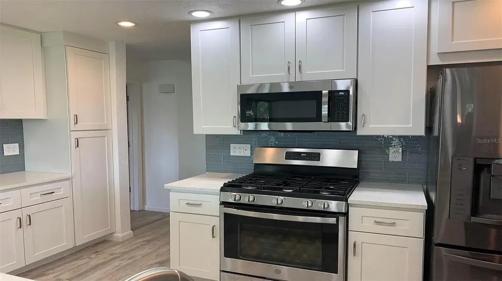 4331 44th Street S St Petersburg FL 33711