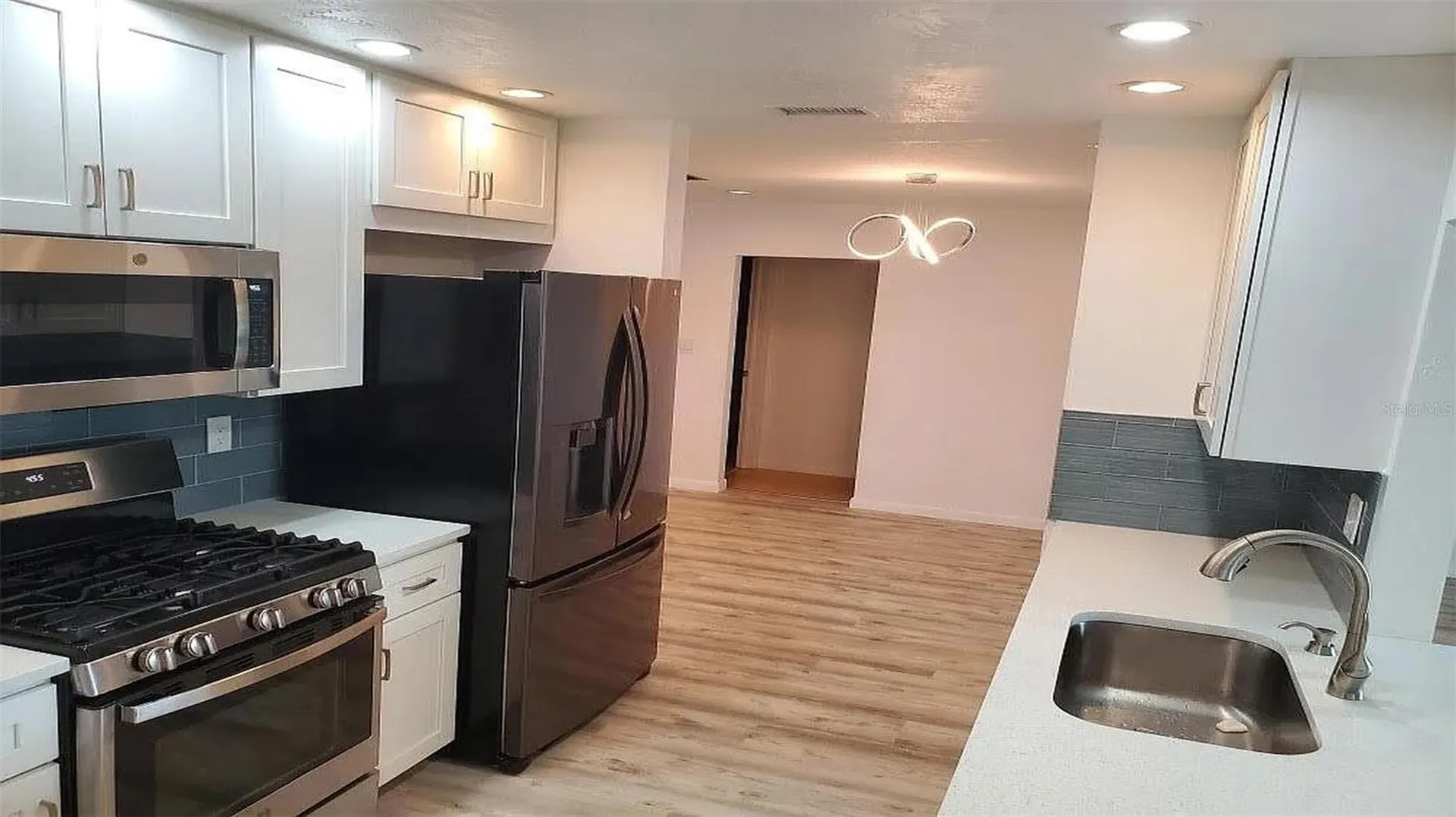 4331 44th Street S St Petersburg FL 33711